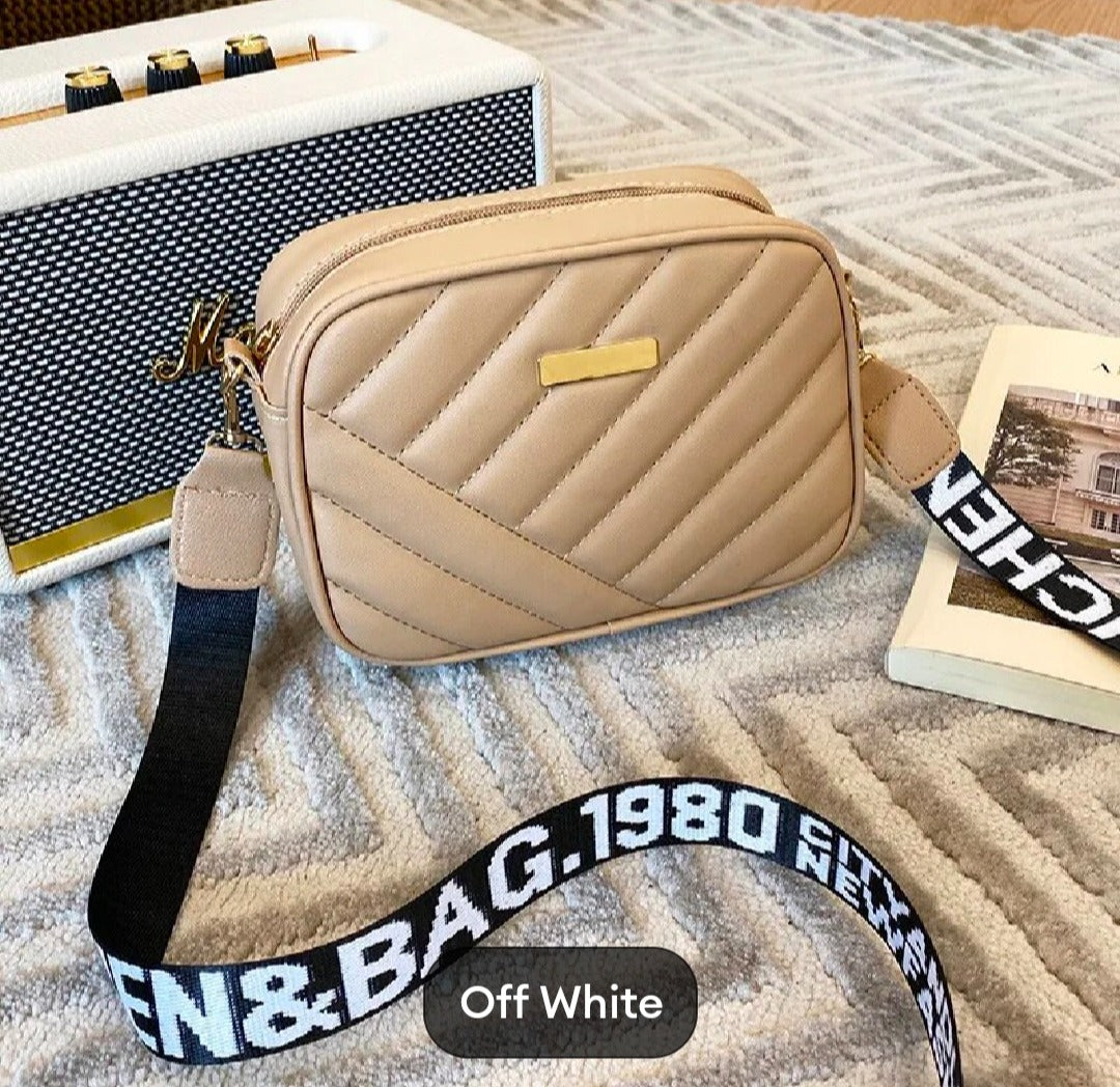 Mini hand bags for women